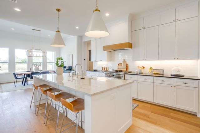 2020 Meadowlark Court, Aledo, TX 76008