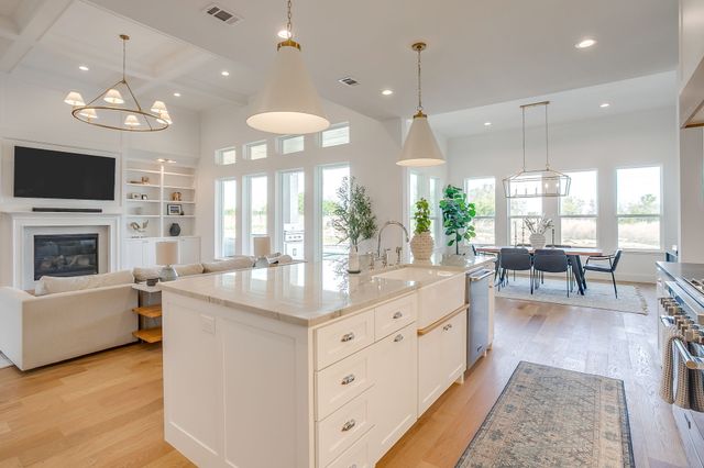 2020 Meadowlark Court, Aledo, TX 76008