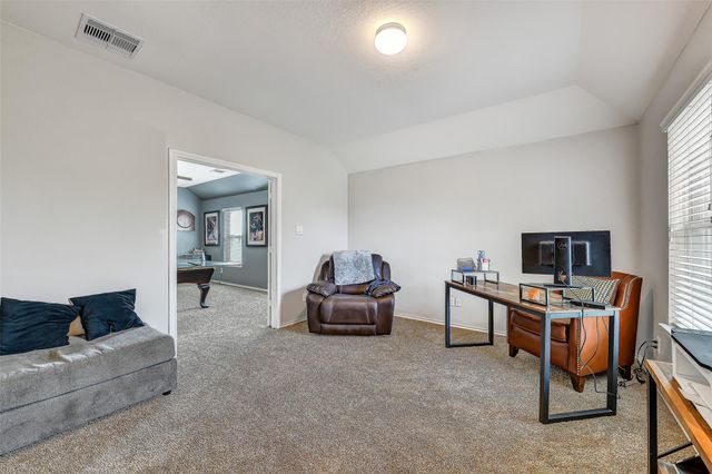 6869 Dogwood Cliff Lane, Dickinson, TX 77539