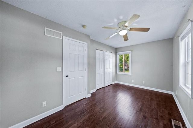 13647 Lawrence Avenue, Bonner Springs, KS 66012