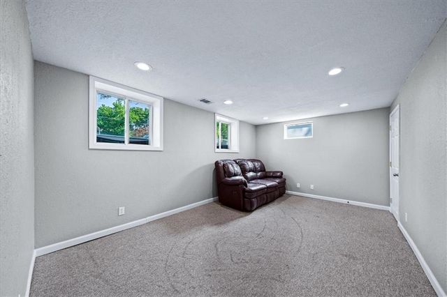 13647 Lawrence Avenue, Bonner Springs, KS 66012