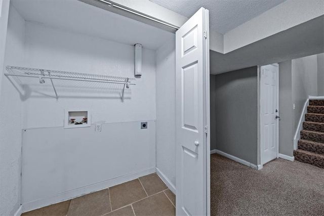 13647 Lawrence Avenue, Bonner Springs, KS 66012