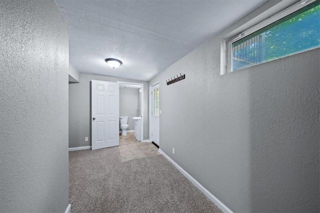 13647 Lawrence Avenue, Bonner Springs, KS 66012