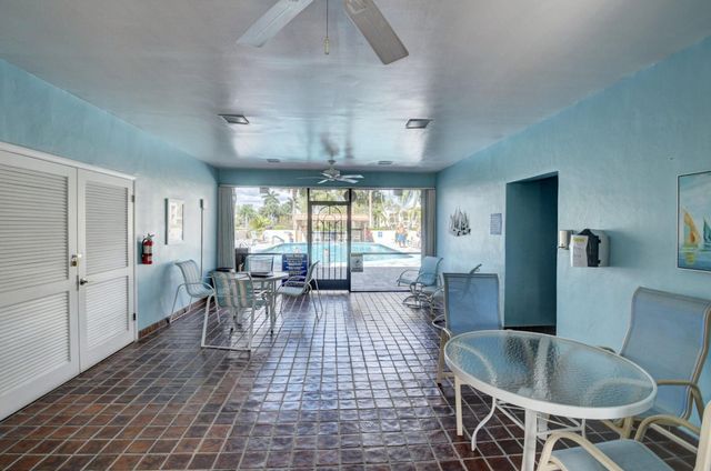 4272 Deste Court 106, Lake Worth, FL 33467