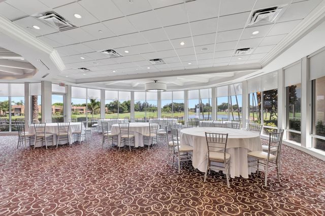 4272 Deste Court 106, Lake Worth, FL 33467