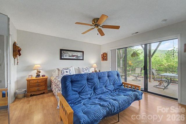 531 Reserve Road, Franklin, NC 28734