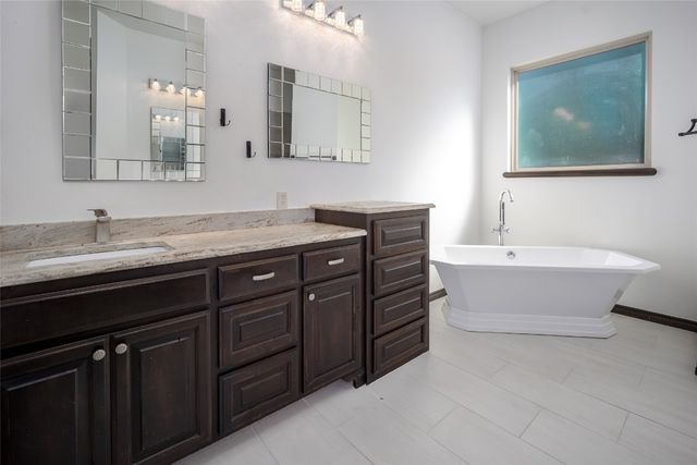 2317 Open Trail Road, Edmond, OK 73034