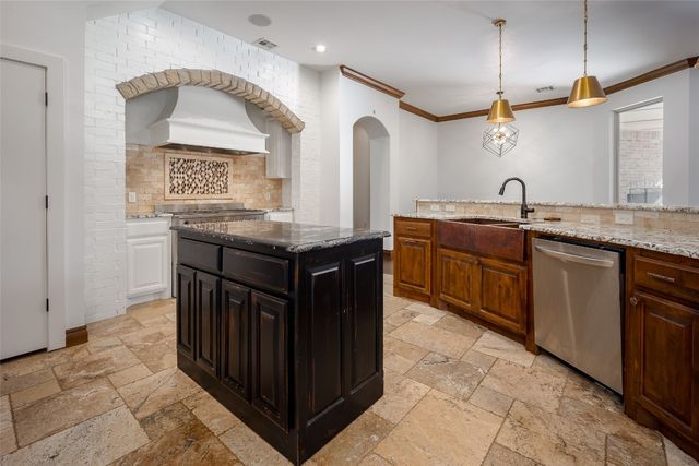 2317 Open Trail Road, Edmond, OK 73034