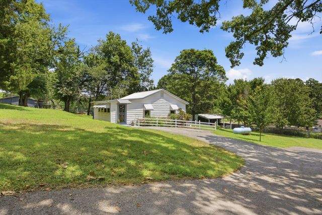 6410 Vulcan Lane, Chattanooga, TN 37416