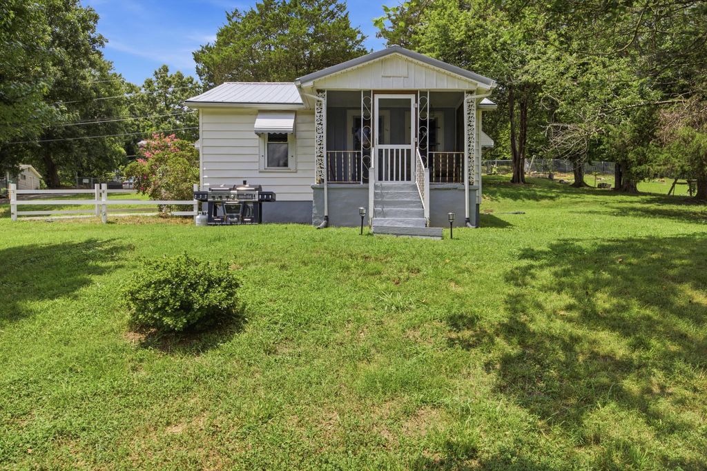 6410 Vulcan Lane, Chattanooga, TN 37416