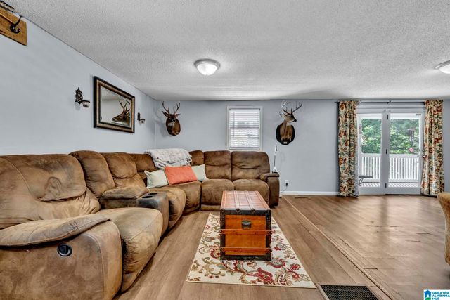 325 TURTLE DOVE ROAD, Warrior, AL 35180