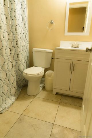 10179 Canyon Dr, Escondido, CA 92026