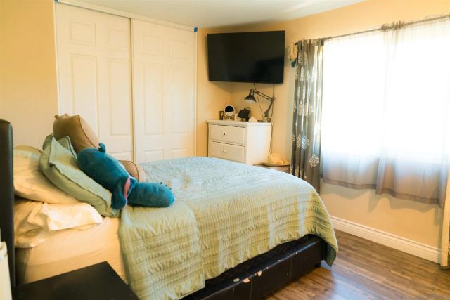 10179 Canyon Dr, Escondido, CA 92026