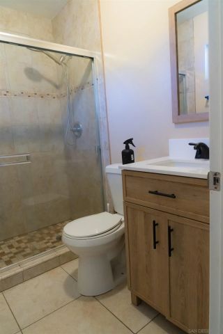 10179 Canyon Dr, Escondido, CA 92026