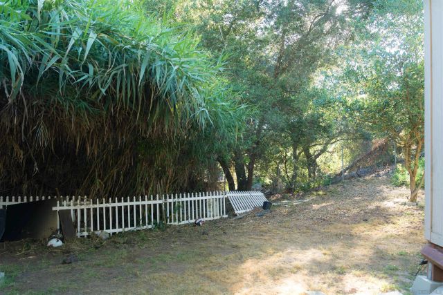 10179 Canyon Dr, Escondido, CA 92026