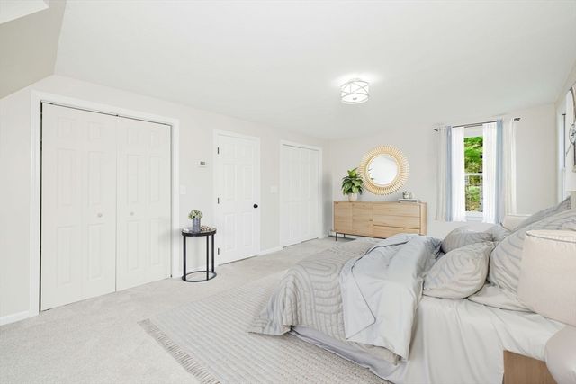 29 Colony Lane, Taunton, MA 02780