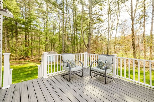 29 Colony Lane, Taunton, MA 02780