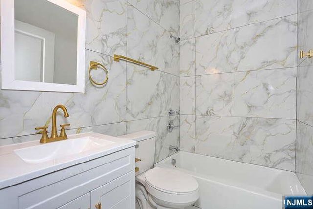 385 Passaic Avenue 5, Lodi, NJ 07644