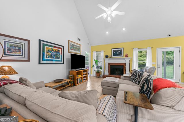 90 Aiken Way, Covington, GA 30016