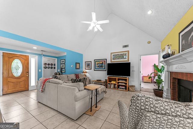 90 Aiken Way, Covington, GA 30016