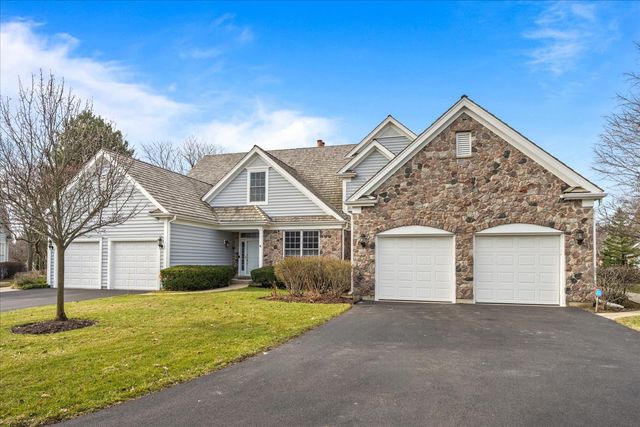 520 Andover Court, Lake Forest, IL 60045