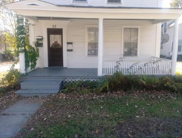 22 Chestnut St Apt 1, Brattleboro, VT 05301