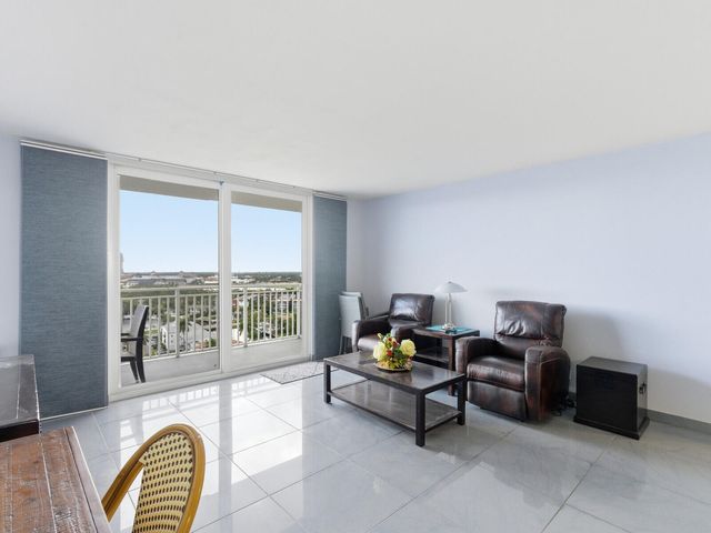 427 Golden Isles Drive Apt 16a, Hallandale Beach, FL 33009