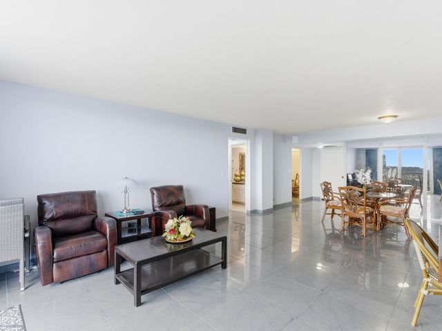 427 Golden Isles Drive Apt 16a, Hallandale Beach, FL 33009