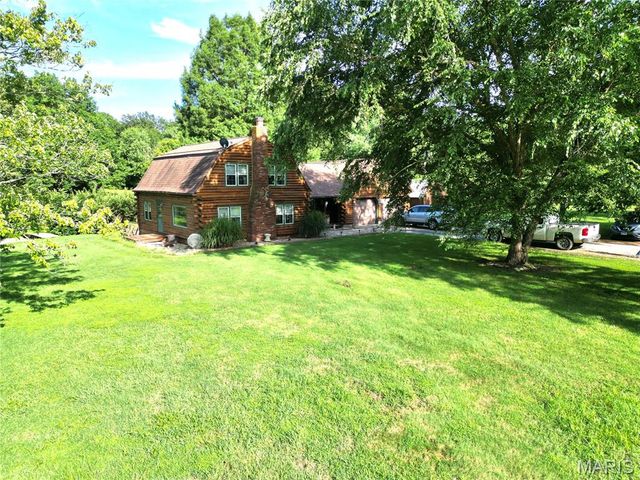 3638 Hotze Road, Salem, IL 62881