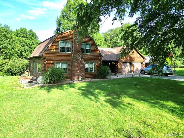 3638 Hotze Road, Salem, IL 62881