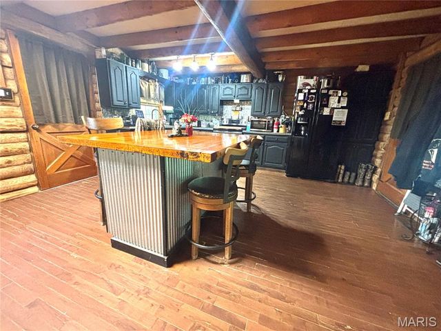 3638 Hotze Road, Salem, IL 62881