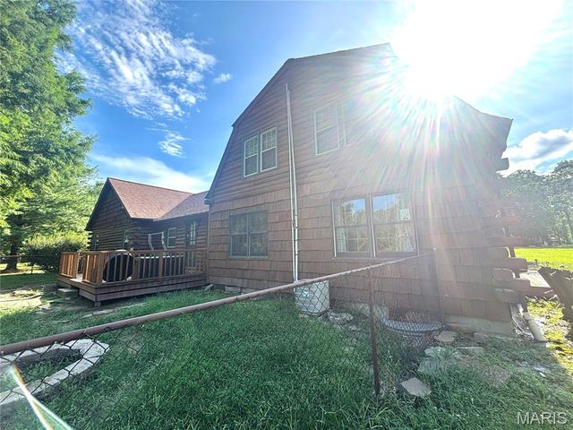 3638 Hotze Road, Salem, IL 62881