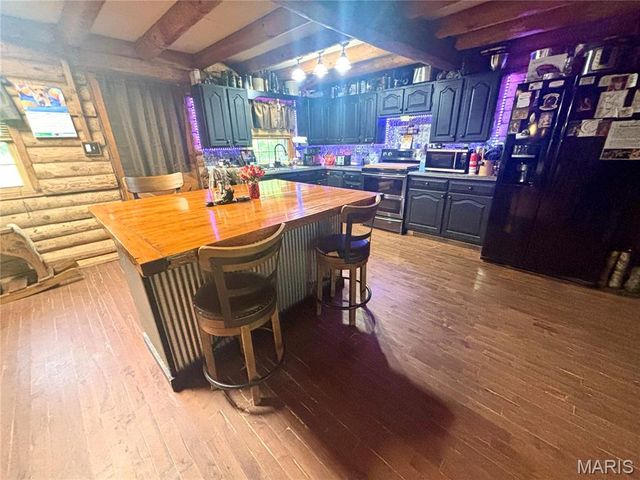 3638 Hotze Road, Salem, IL 62881