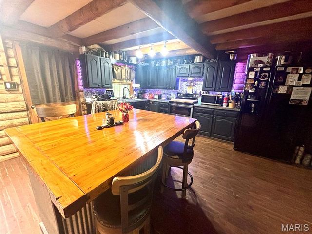 3638 Hotze Road, Salem, IL 62881