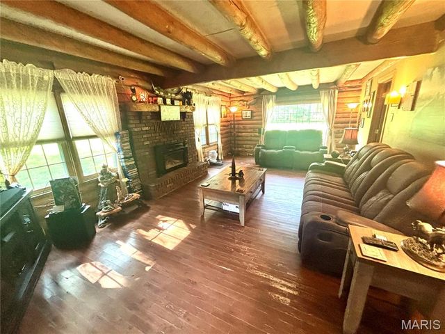 3638 Hotze Road, Salem, IL 62881