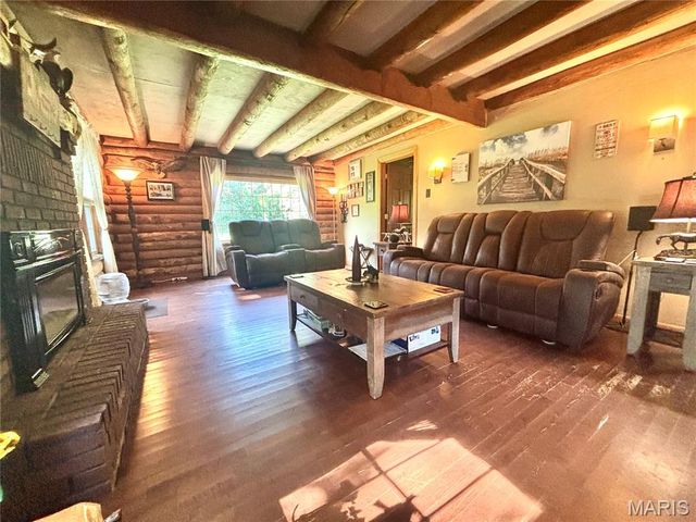 3638 Hotze Road, Salem, IL 62881