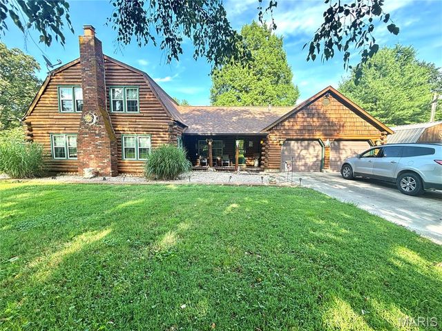 3638 Hotze Road, Salem, IL 62881