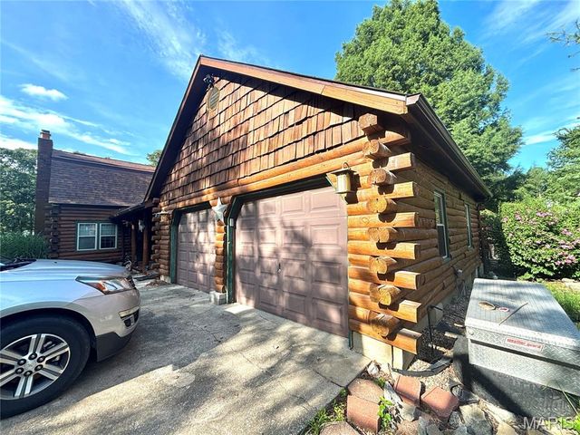 3638 Hotze Road, Salem, IL 62881