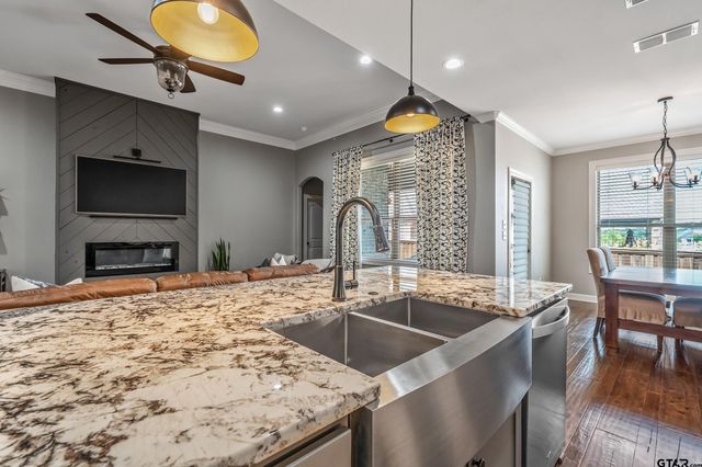 204 Providence Place, Bullard, TX 75757