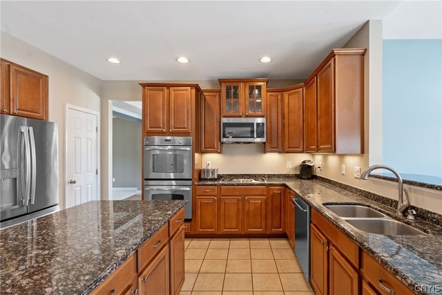 4434 Millstream Drive, Clay, NY 13041
