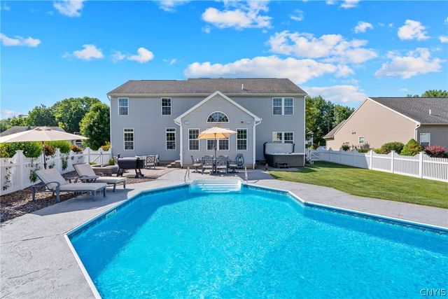 4434 Millstream Drive, Clay, NY 13041