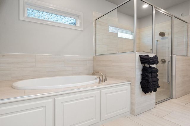 1210 N 14th Place, Wolfforth, TX 79382