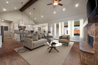 1210 N 14th Place, Wolfforth, TX 79382