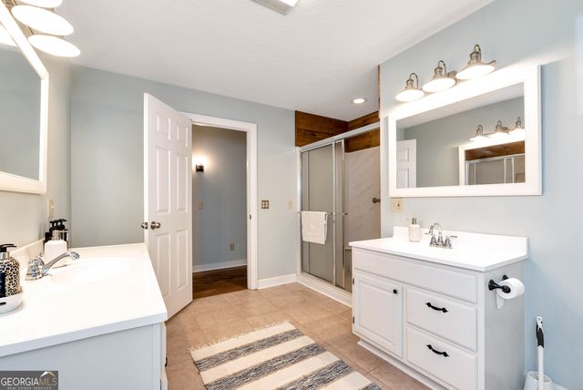 3978 Pine Shore Circle, Gainesville, GA 30501