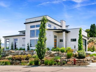 800 E Ashbourne Lane, Eagle, ID 83616