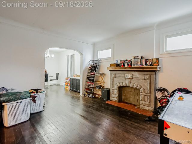 9621 Montrose Street, Detroit, MI 48227