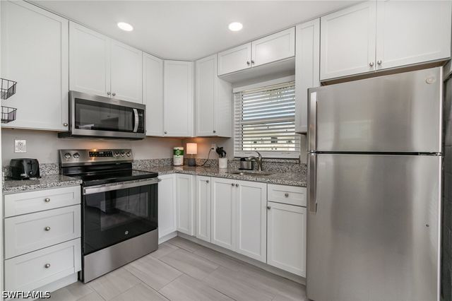 4818 Regal DR, Bonita Springs, FL 34134