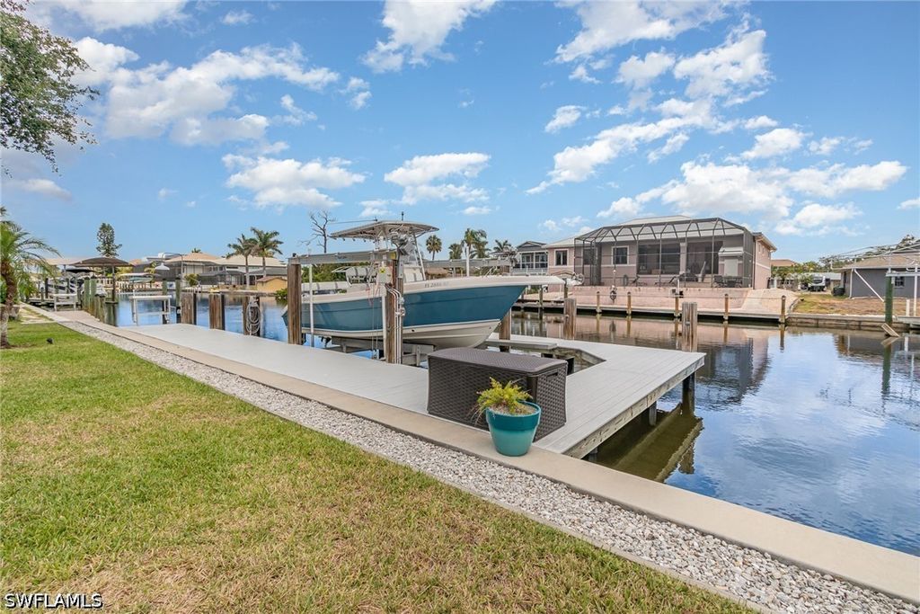 4818 Regal DR, Bonita Springs, FL 34134