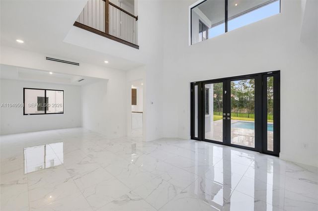 19749 NE 16th Pl 19749, Miami, FL 33179