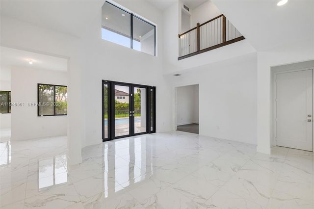 19749 NE 16th Pl 19749, Miami, FL 33179